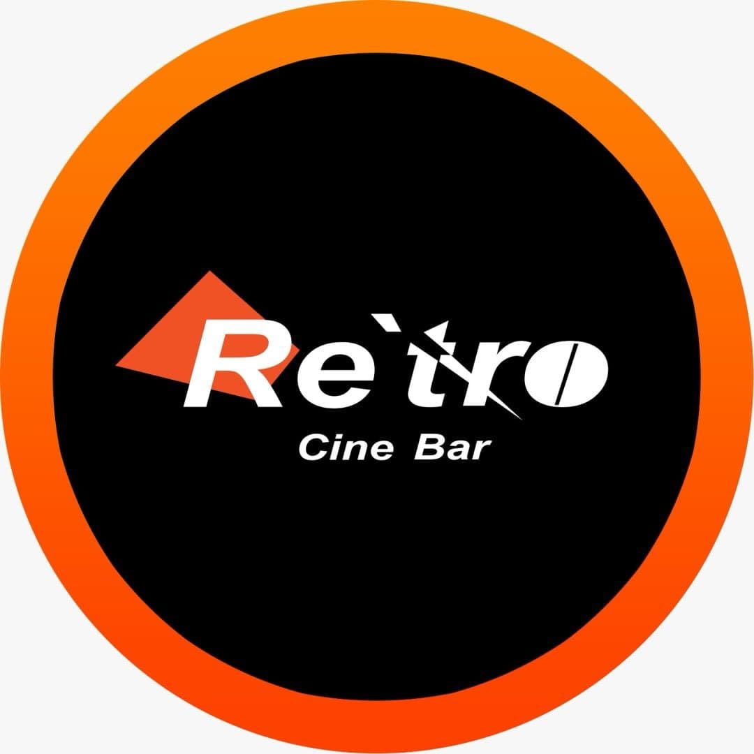 Foto de Retro Cine Bar