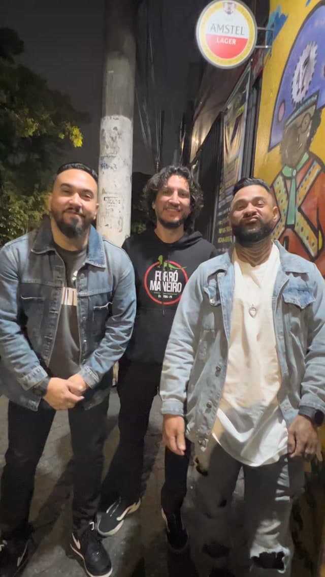 Flyer de Forró Maneiro, Forró Maneiro Roots e mais 3 artistas
