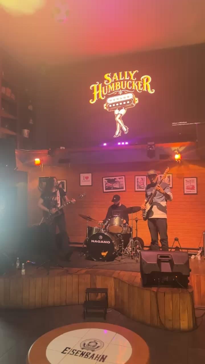 Flyer de Sally Humbucker