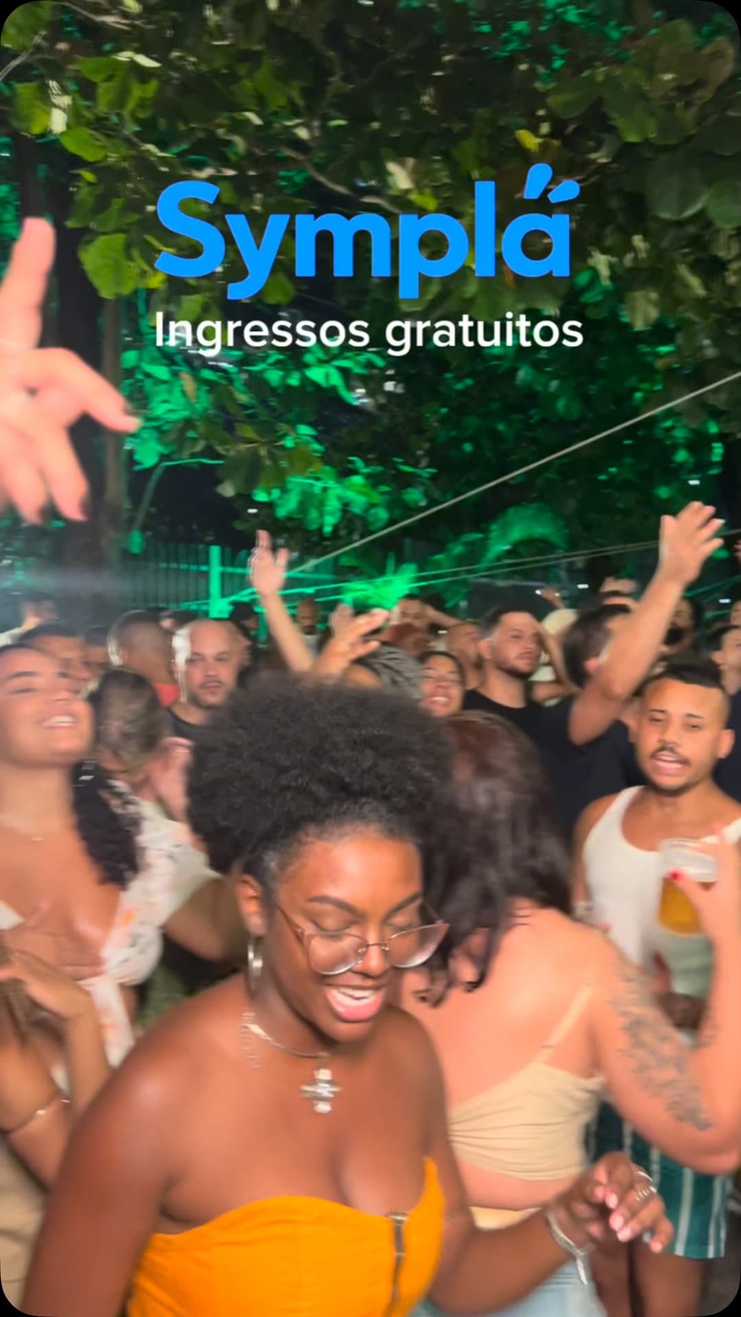 Flyer de Awurê, Quintal da Magia, Sambogira e mais 2 artistas