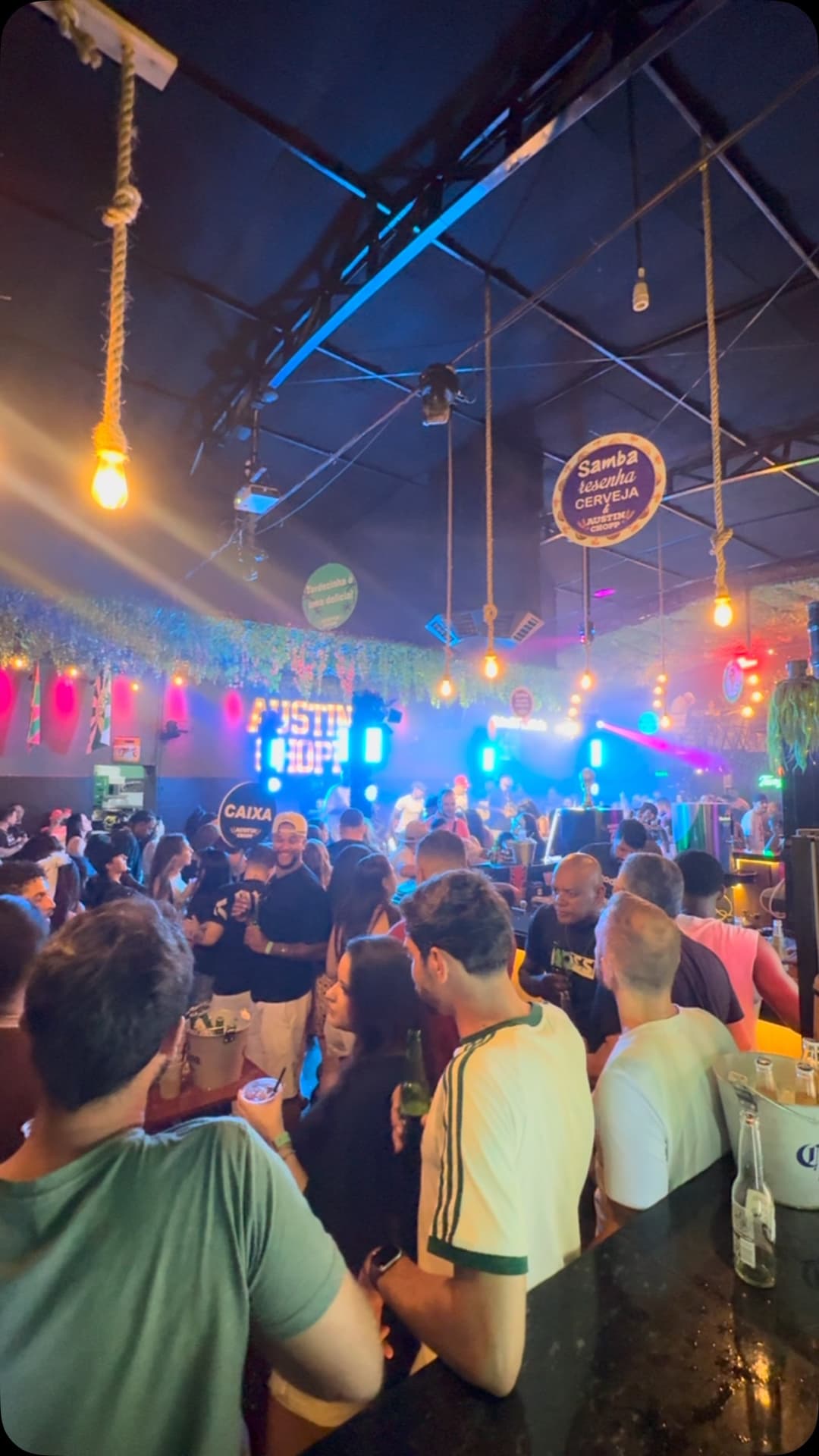 Flyer de O Jotta e Grupo Tudo Vira Samba