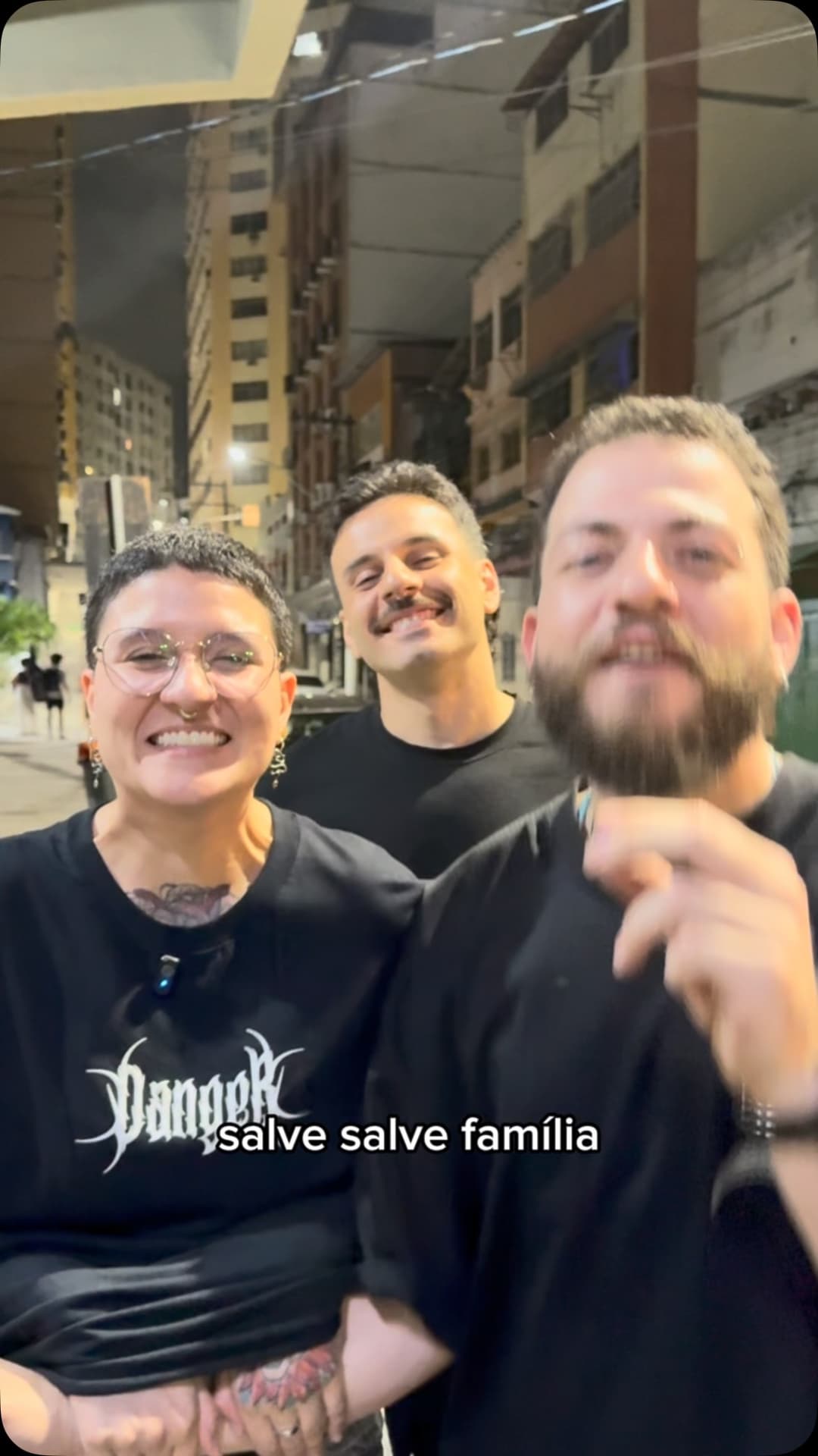 Flyer de Já Gamei e Macuco