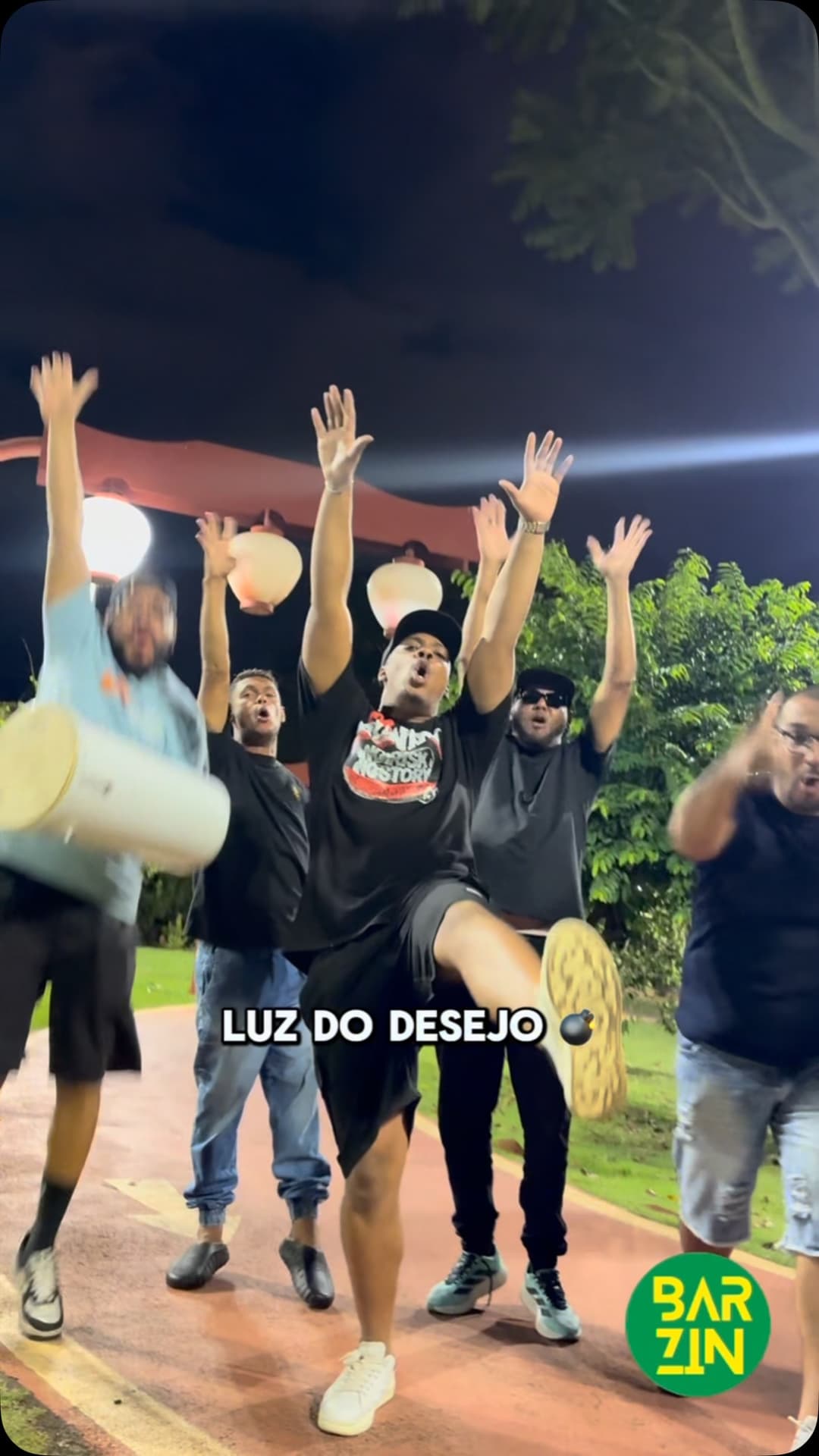 Flyer de Grupo Luz do Desejo e Grupo Nosso Encontro
