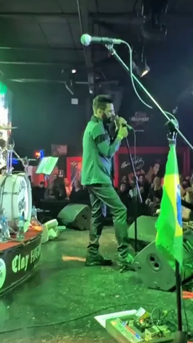 Flyer de Miro Penna & Banda Legião Urbana e mais 2 artistas