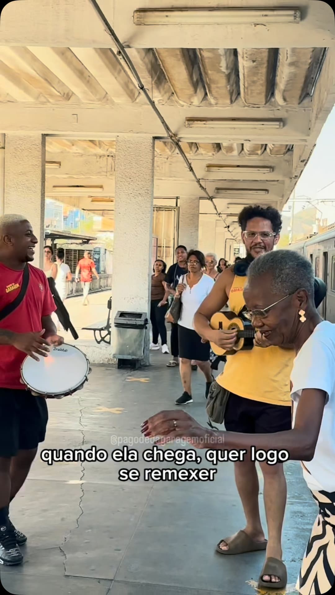 Flyer de Samba Tradição e Pagode da Garagem