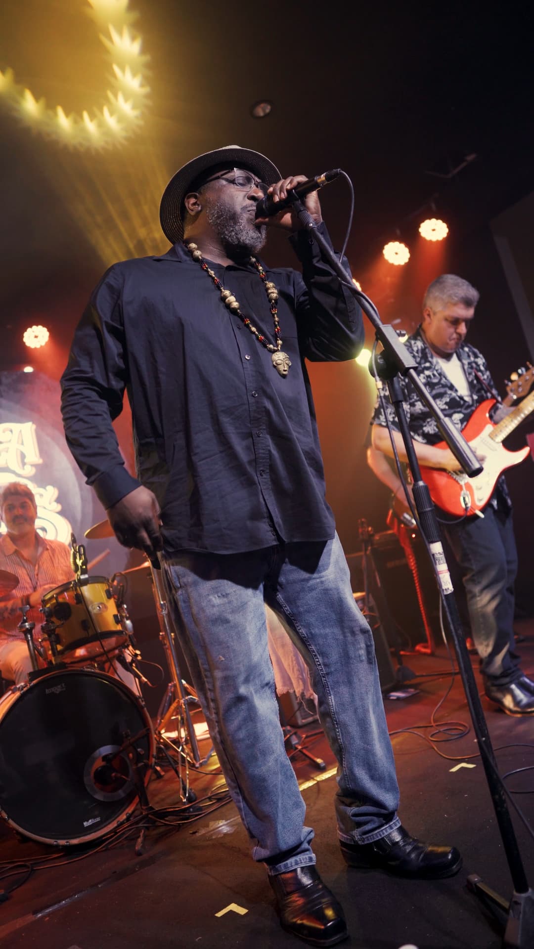 Flyer de Malu, LO STEELE e Prado Brothers
