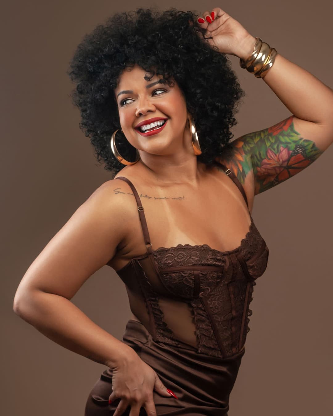 Flyer de Priscila Gouvêa