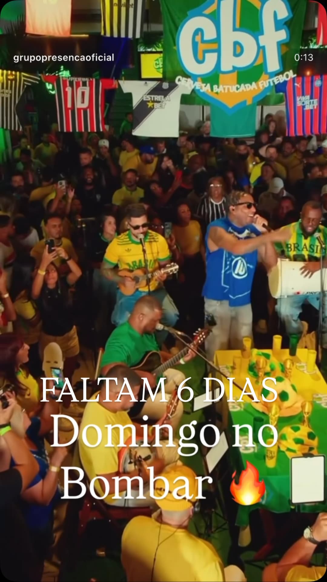 Flyer de Grupo Presença