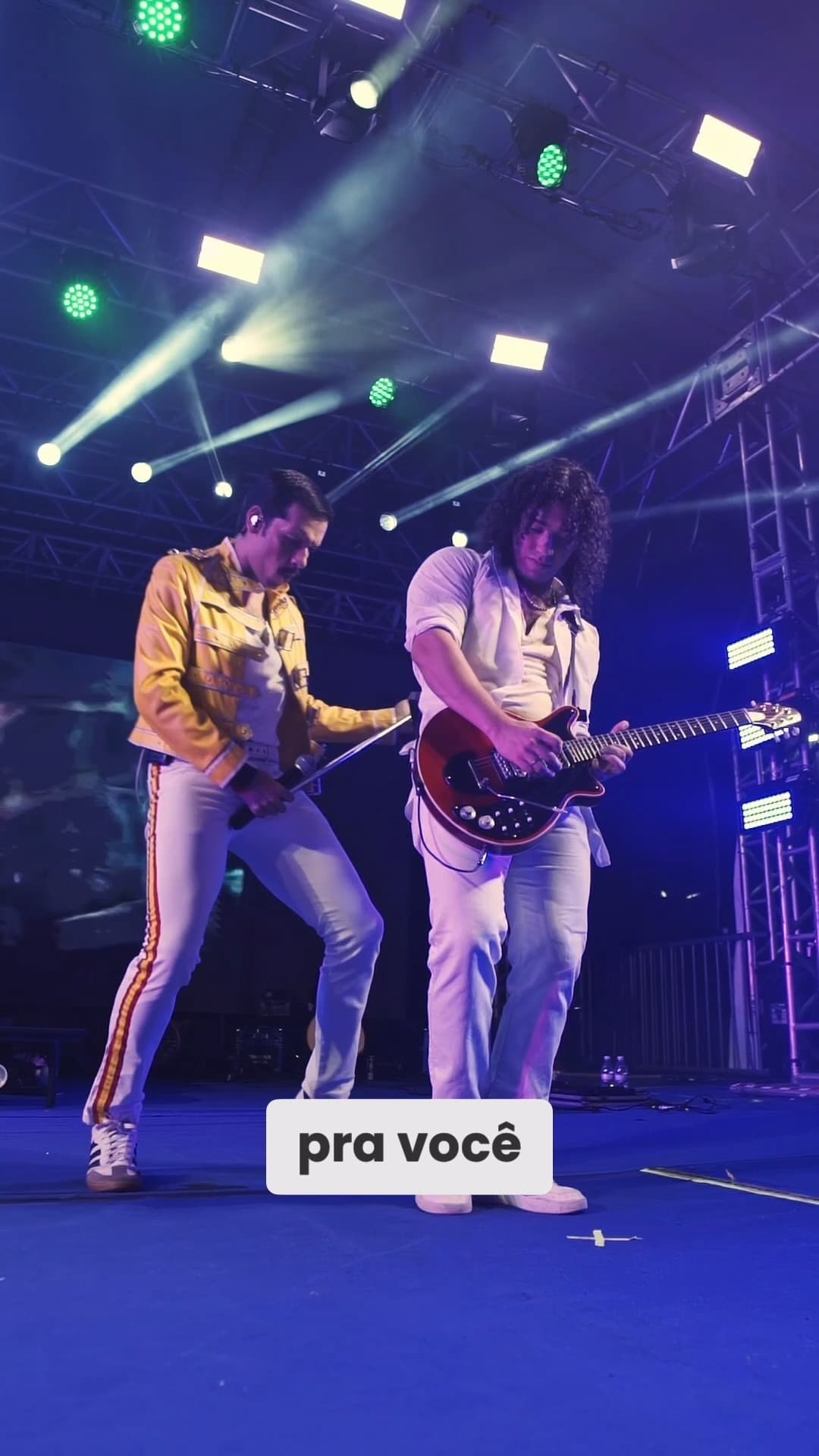 Flyer de Queen Cover