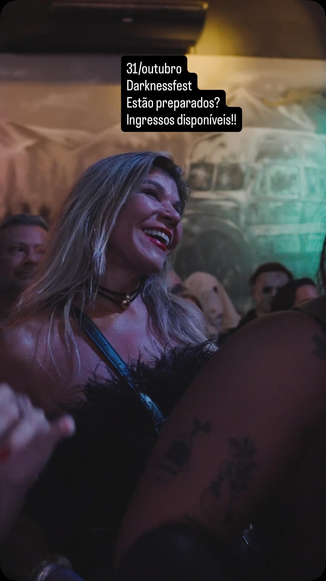 Flyer de Live by Night e Banda Totten