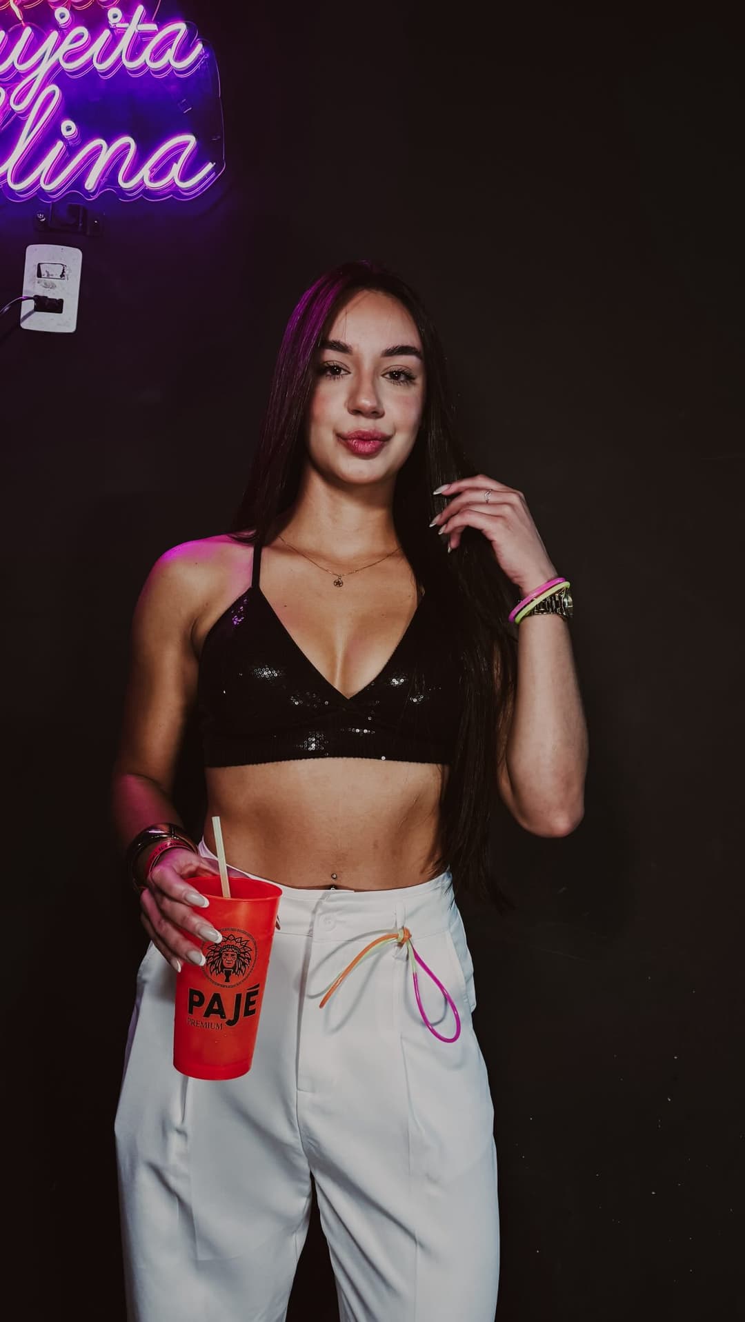 Flyer de Unk, Sutra e DJs residentes