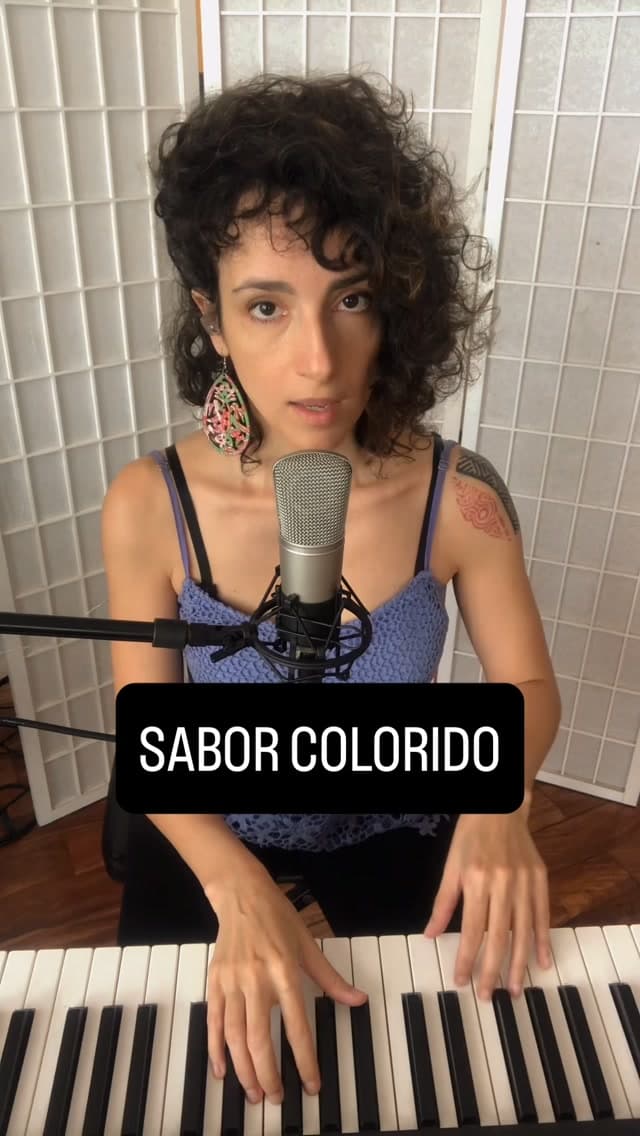 Flyer de Claudia Castelo Branco