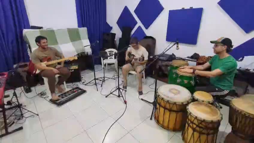 Flyer de Adeildo Vieira, Gláucia Lima e Dida Vieira