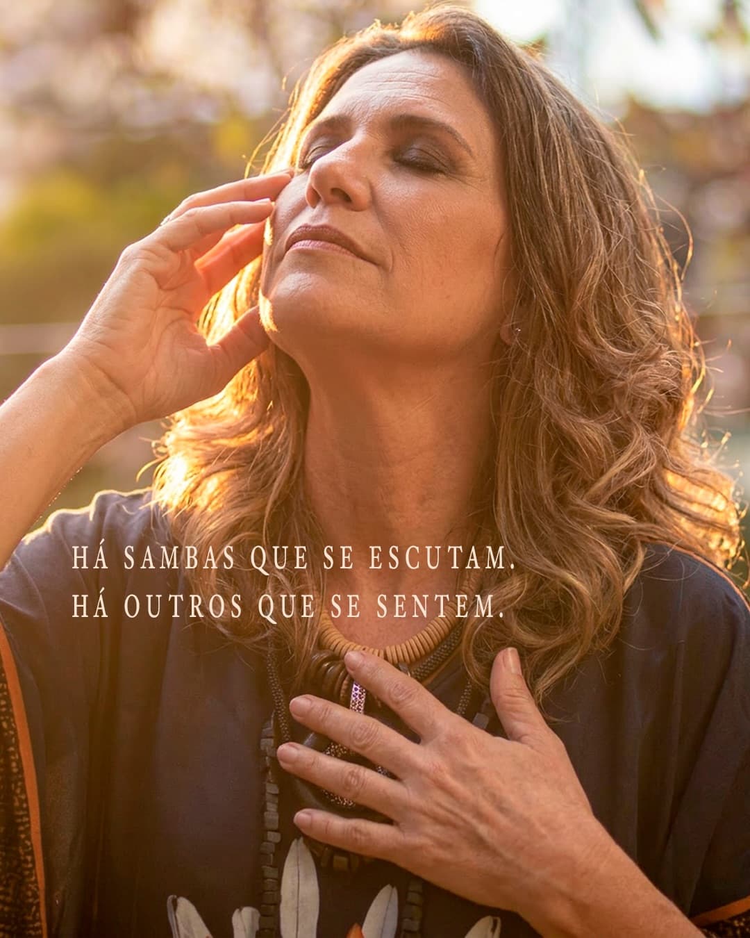 Flyer de Núbia Maciel