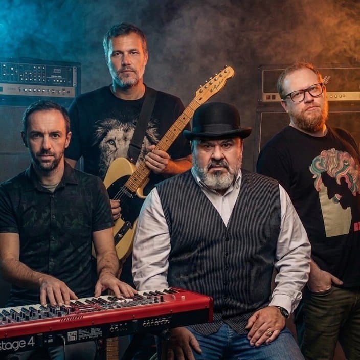 Arte de The Dogs