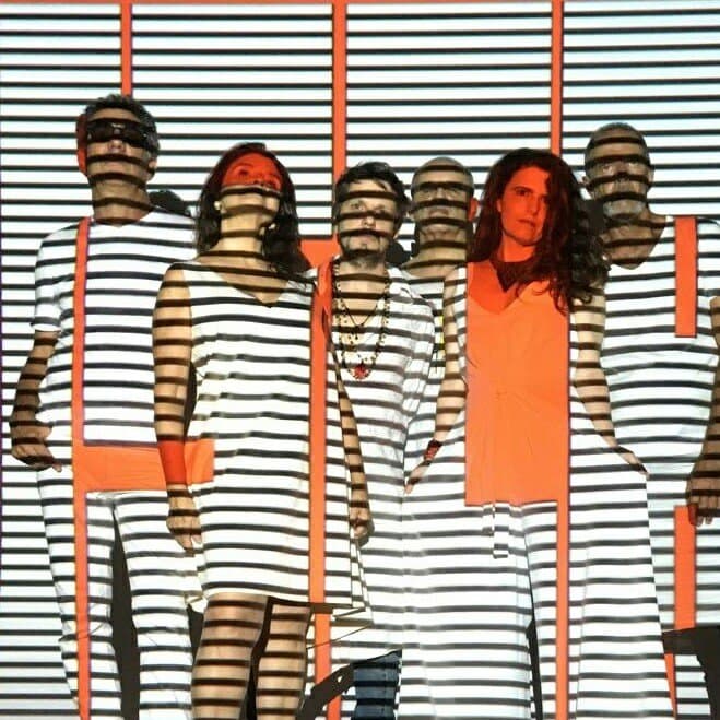 Arte de Banda Isca de Polícia