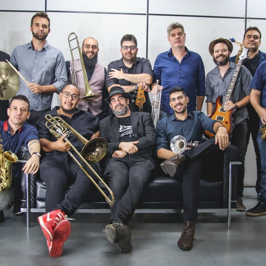 Arte de Big Band na Gaveta