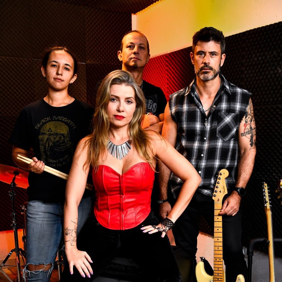 Arte de Banda Black River