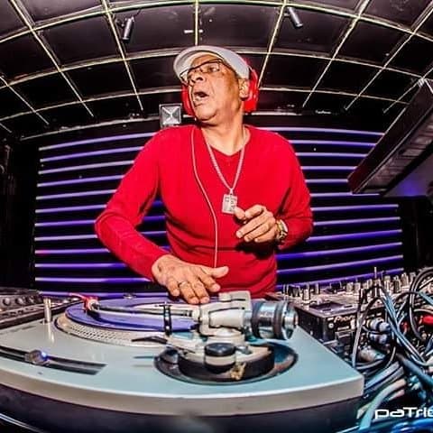 Arte de Corello DJ