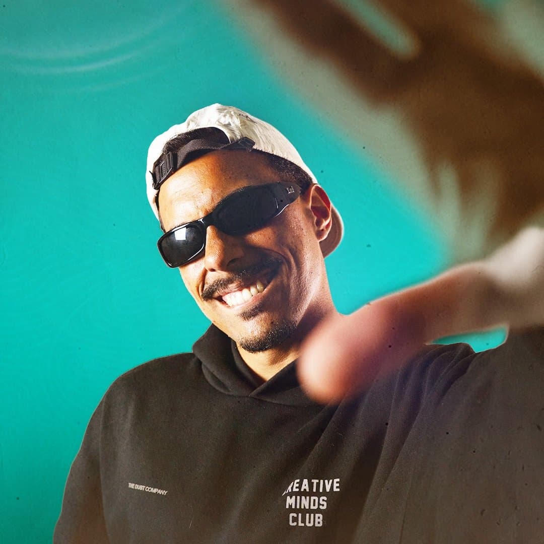 Arte de DJ Costa