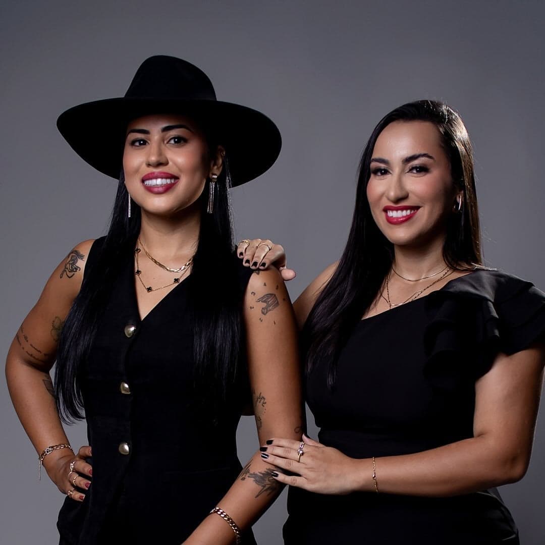 Arte de Deyse e Leandra