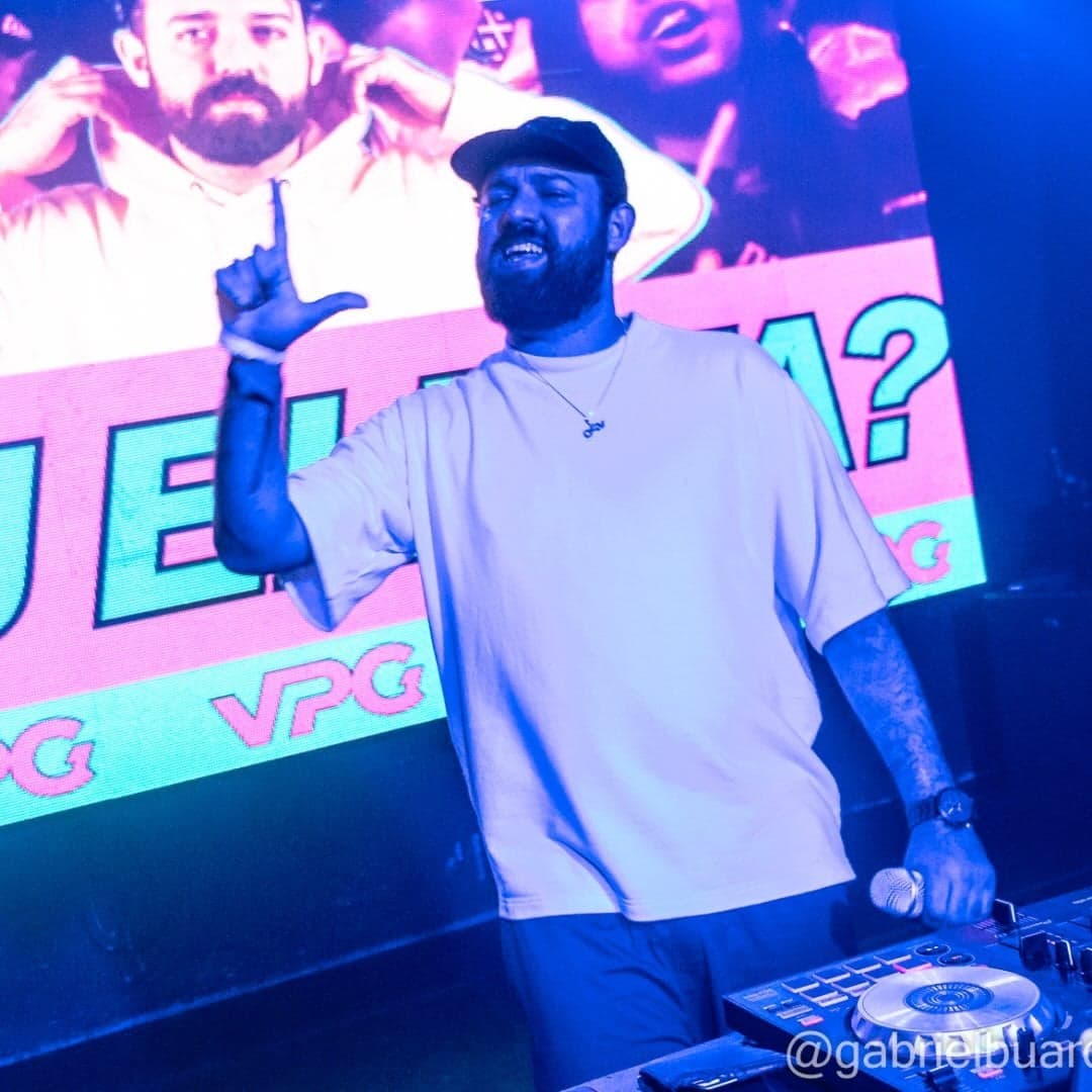 Arte de Vinícius Plá Gil - DJ VPG
