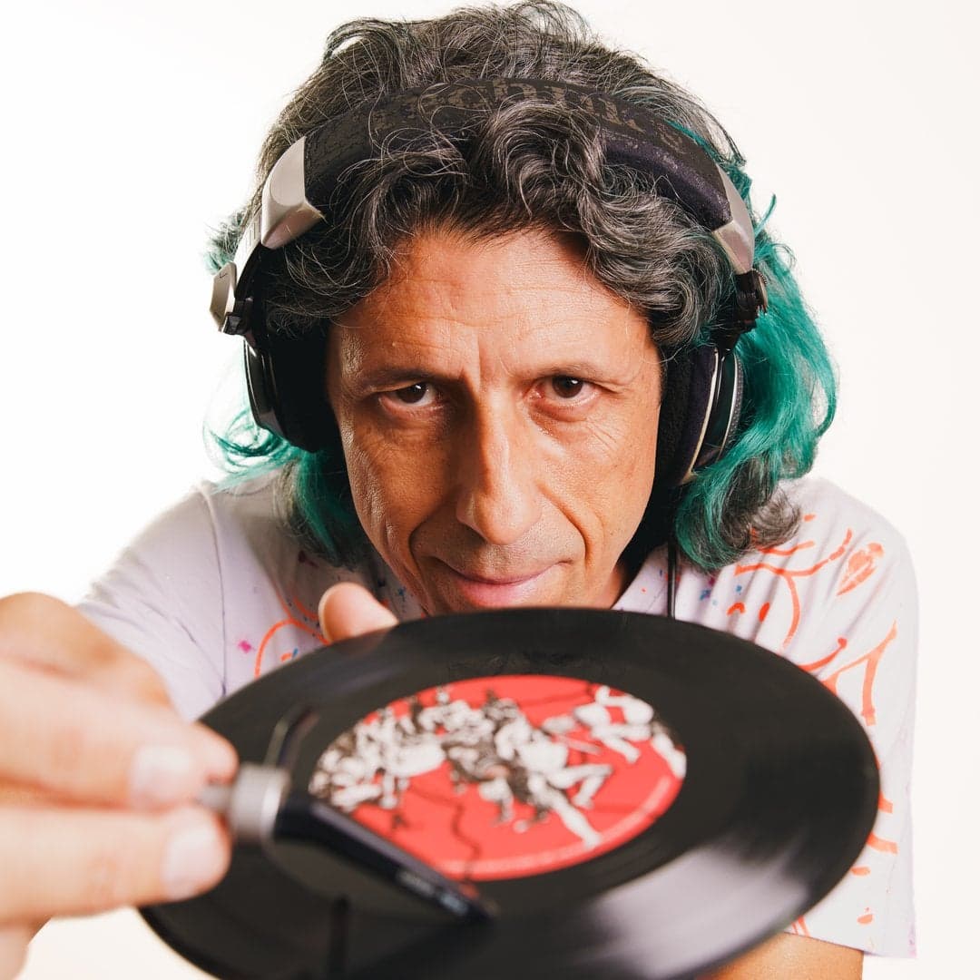 Arte de DJ Captain Wander