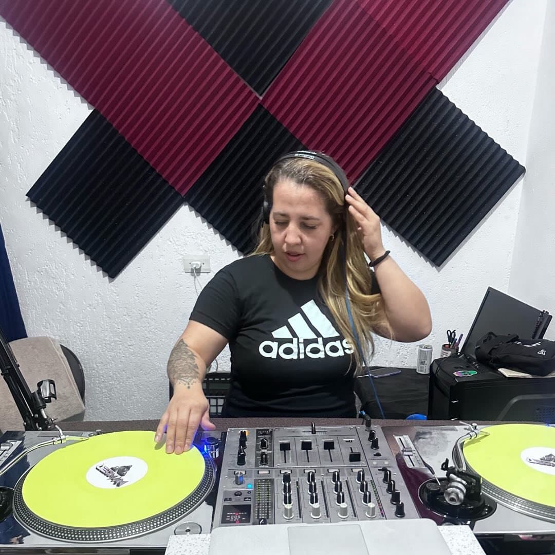 Arte de DJ FabyG