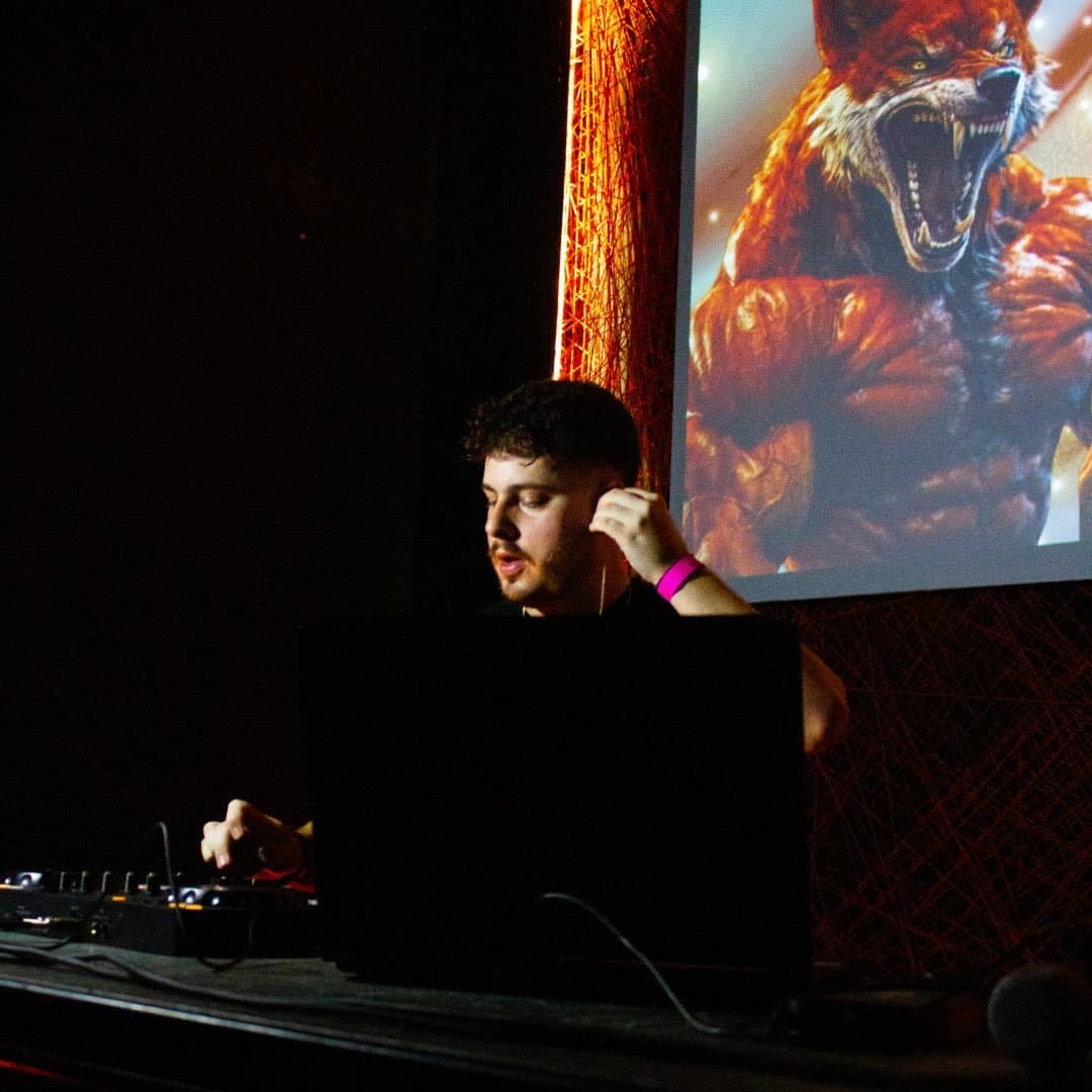 Arte de DJ Leomad