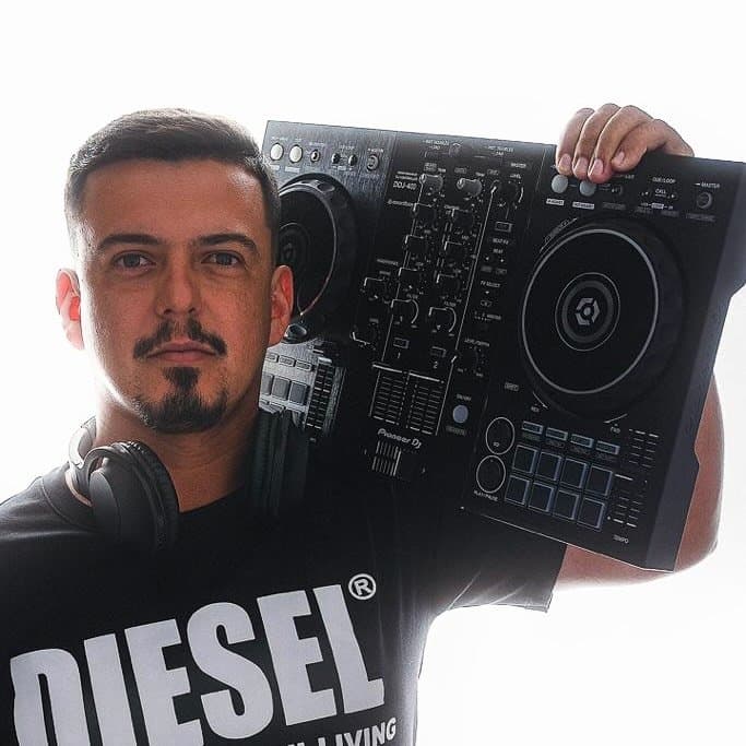 Arte de DJ Maicke