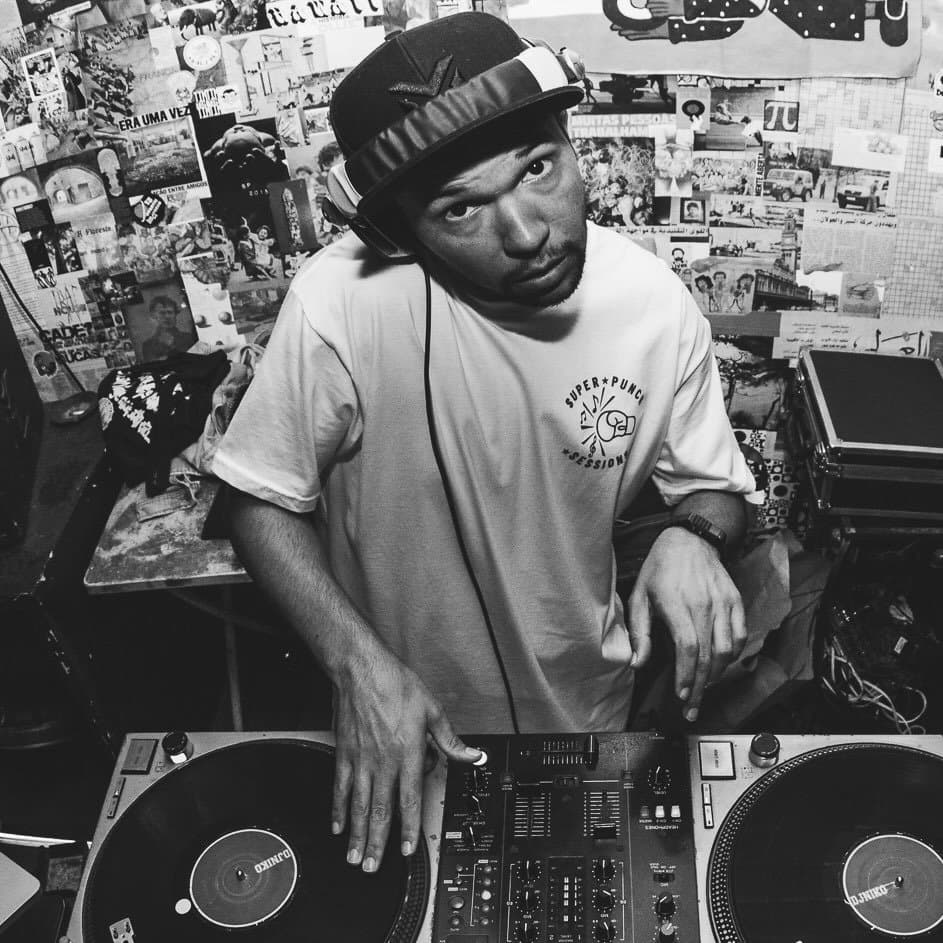 Arte de DJ Niko