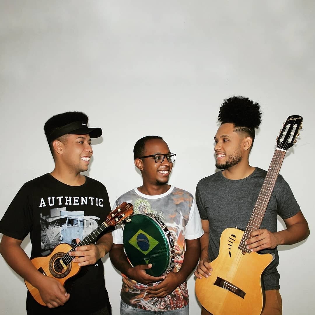 Arte de Grupo Pé no Chão