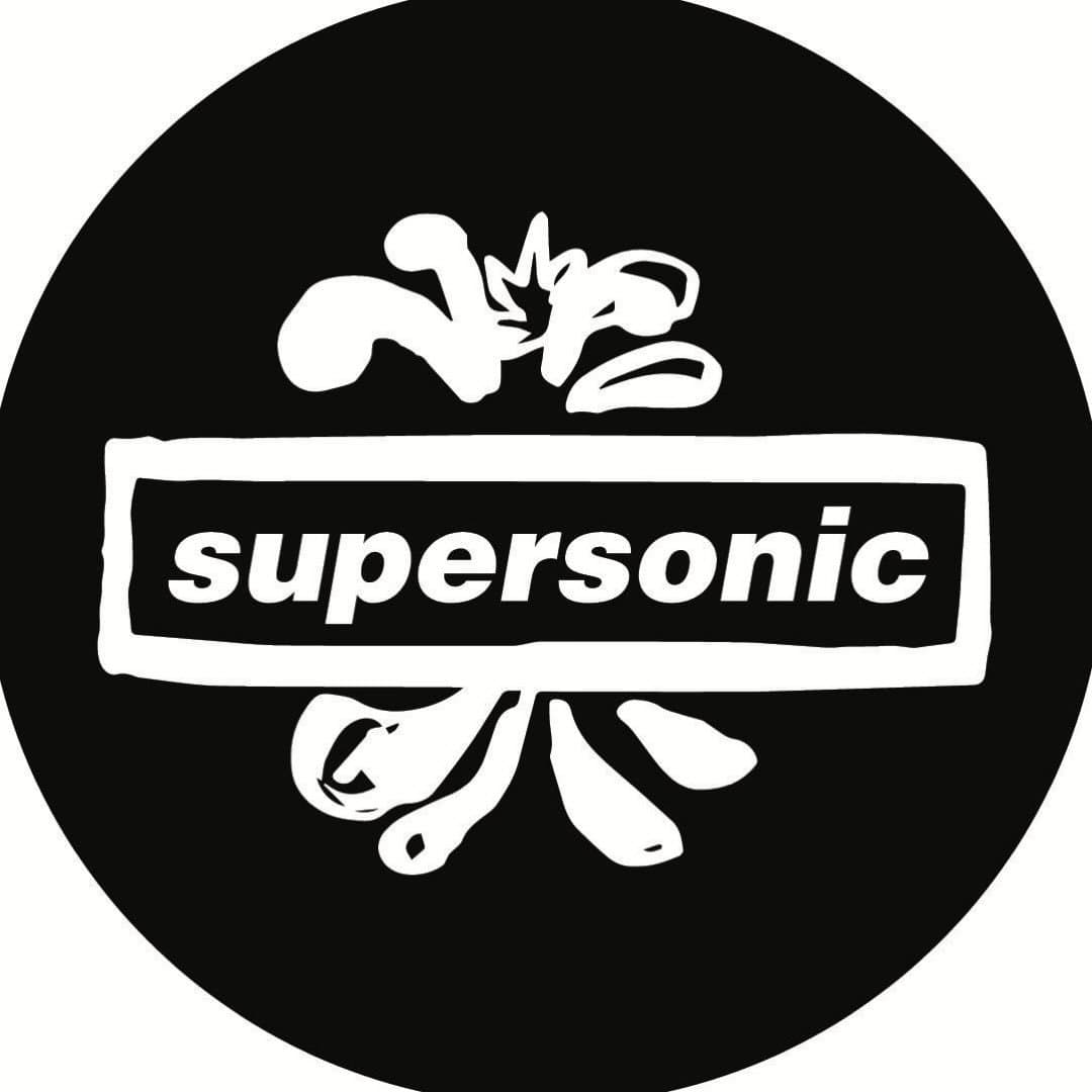 Arte de Supersonic Oasis Cover Brasil