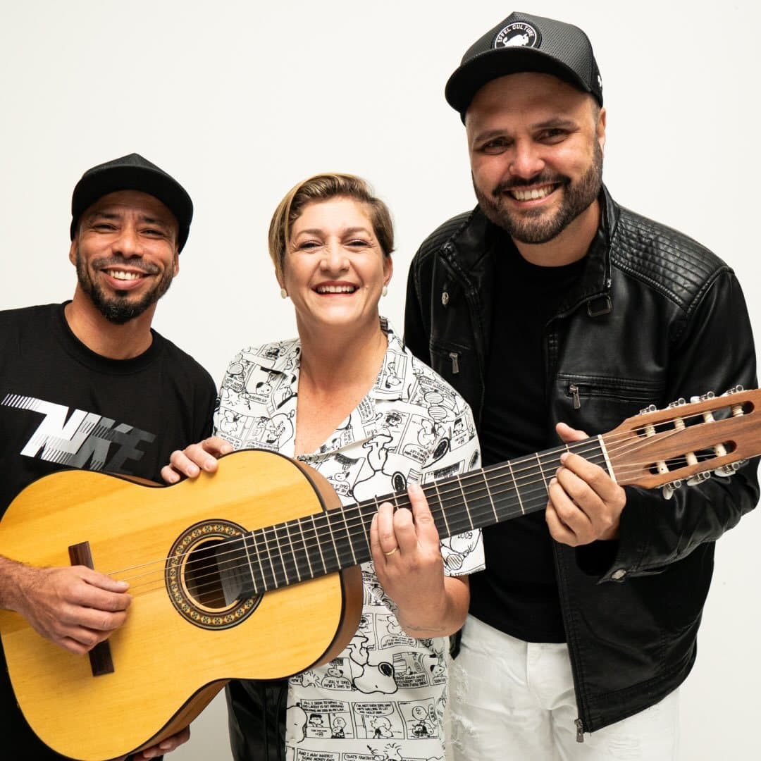 Arte de RARO PRAZER | SAMBA & PAGODE🎙