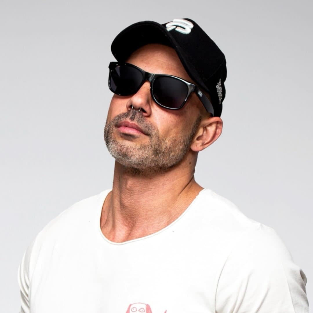 Arte de DJ Ricardo Bertello