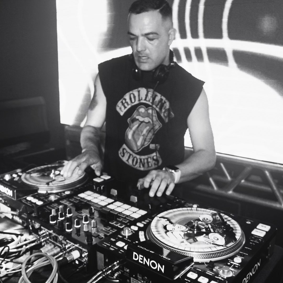 DJ Sammy