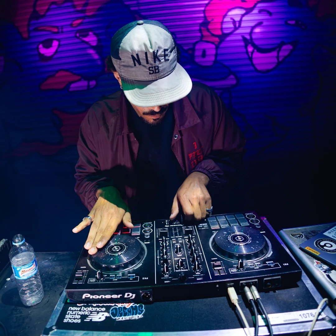Dj CB